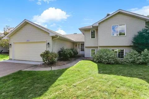 14377 Exley Ln, Apple Valley, MN 55124