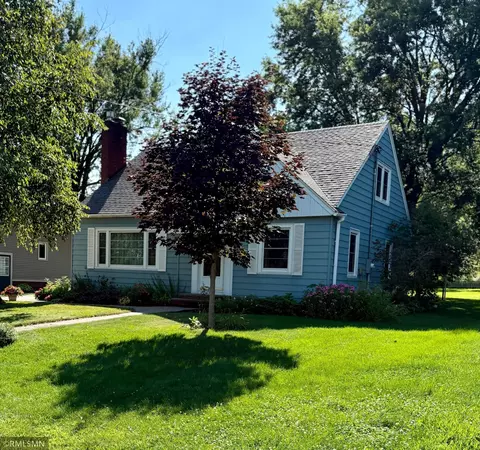 215 Johnson St, Woodville, WI 54028