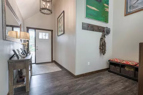 Entry Way - 120 Red Pine Trl, Ottertail, MN 56571 photo 2 of 4