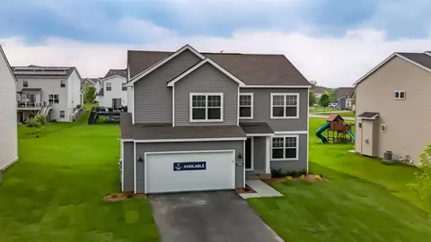 19346 Clearwater Ct, Farmington, MN 55024
