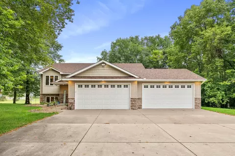 30863 105th St, Princeton, MN 55371