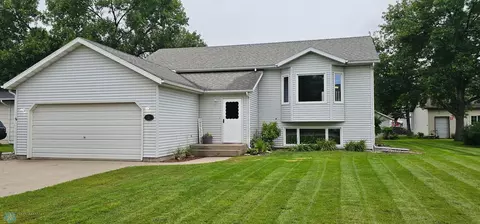 120 3rd Ave N, Casselton, ND 58012