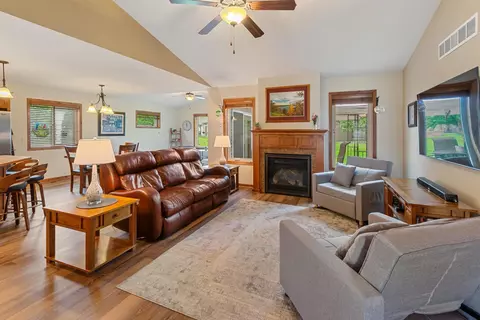 Living - 193 Glenview Loop, Saint Cloud, MN 56303 photo 1 of 3