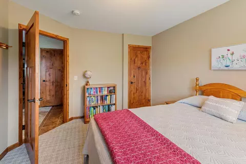 Bedroom - 193 Glenview Loop, Saint Cloud, MN 56303 photo 4 of 4