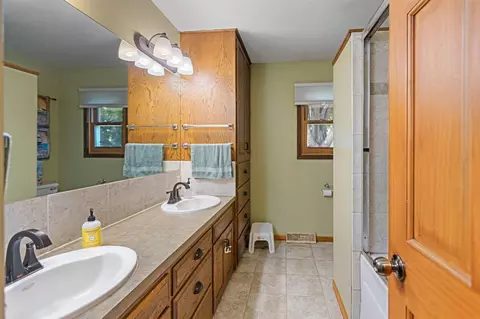 13 Mitchell Dr, Faribault, MN 55021 photo 12