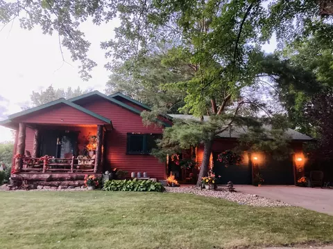 1021 Mountain Lake Rd, Mountain Lake, MN 56159