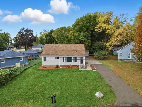 2175 German St, Maplewood, MN 55109
