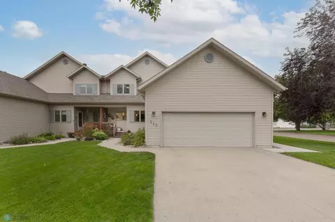 252 9th Ave N, Casselton, ND 58012