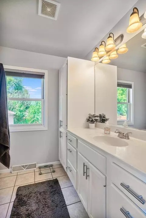 102 Dell Ave, La Crescent, MN 55947 photo 5