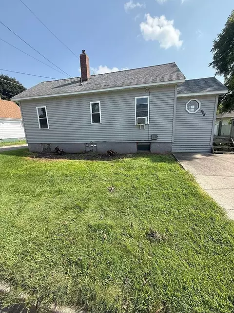 408 E 6th St, Fairmont, MN 56031