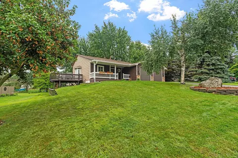 17380 Jasmine Ave, Lakeville, MN 55044