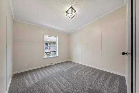 Bedroom - 322 Park Row, Saint Peter, MN 56082 photo 3 of 3
