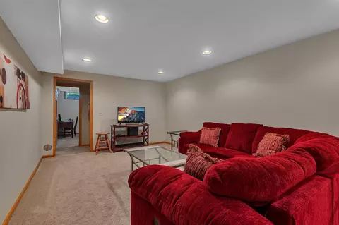 Living - 1904 Red Fox Rd, Saint Cloud, MN 56301 photo 4 of 4