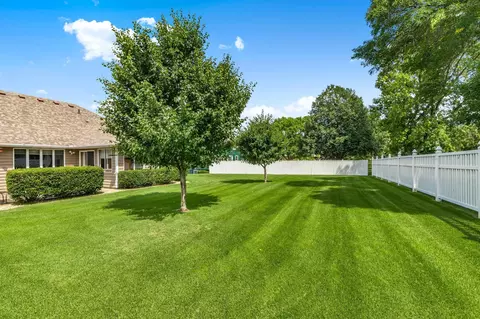 Exterior - 1904 Red Fox Rd, Saint Cloud, MN 56301 photo 5 of 9