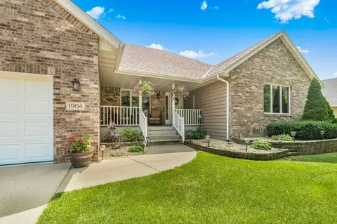 Exterior - 1904 Red Fox Rd, Saint Cloud, MN 56301 photo 2 of 9