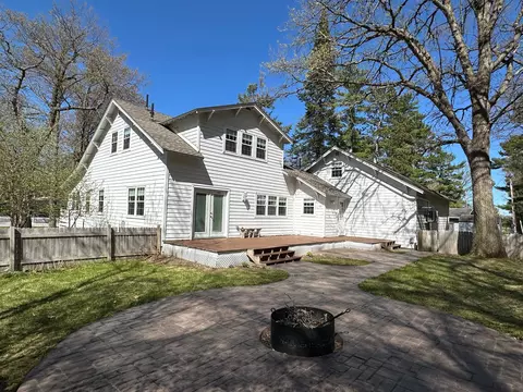 Exterior - 209 Park Ave W, Hackensack, MN 56452 photo 2 of 10