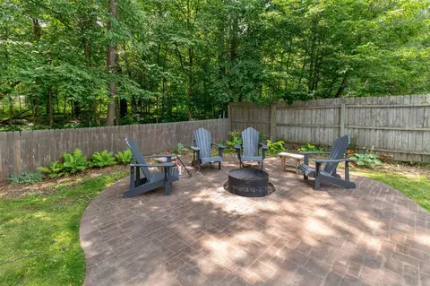Exterior - 209 Park Ave W, Hackensack, MN 56452 photo 8 of 10