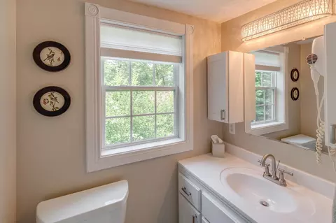Bath - 209 Park Ave W, Hackensack, MN 56452 photo 2 of 7