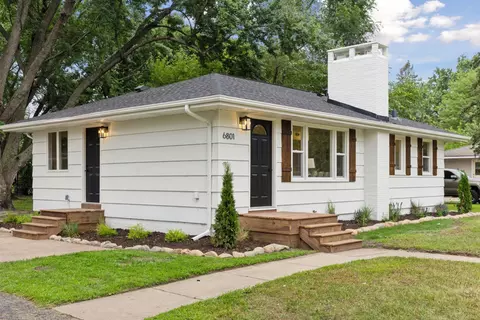 6801 65th Ave N, Brooklyn Park, MN 55428