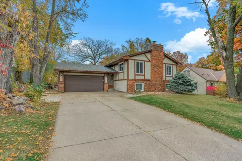1797 3rd St E, Saint Paul, MN 55119