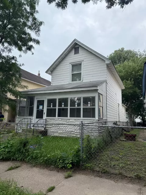 2534 17th Ave S, Minneapolis, MN 55404