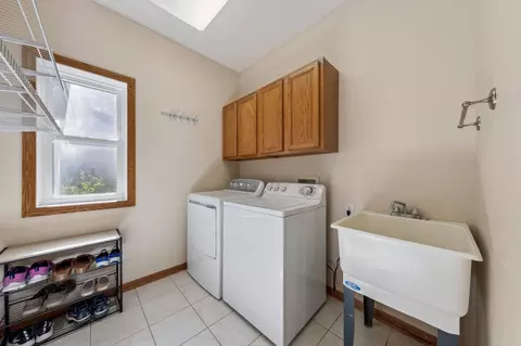 4115 Oakbrooke Curv, Eagan, MN 55122 photo 13
