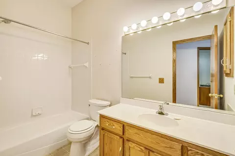 4168 Arbor Ln, Eagan, MN 55122 photo 11