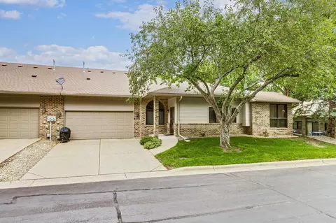 4168 Arbor Ln, Eagan, MN 55122