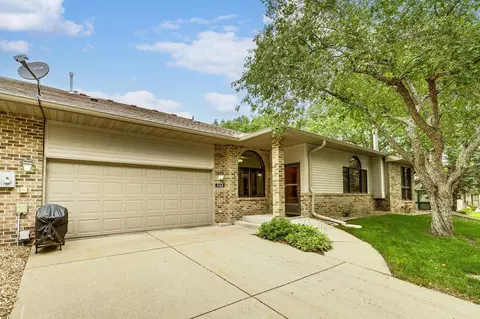 4168 Arbor Ln, Eagan, MN 55122 photo 3