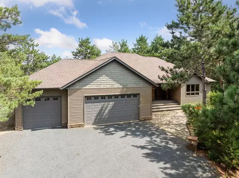 1031 Labarge Rd, Hudson, WI 54016