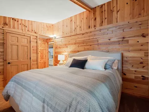 Bedroom - 10687 Graff Park Rd, Brainerd, MN 56401 photo 2 of 7