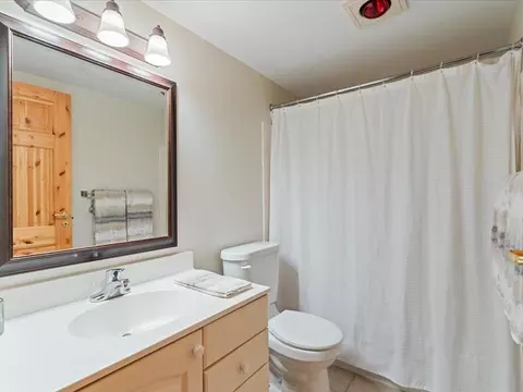 Bath - 10687 Graff Park Rd, Brainerd, MN 56401 photo 1 of 2