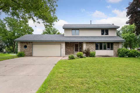 5000 Forestview Ln N, Plymouth, MN 55442