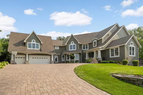 7116 Valley View Rd, Edina, MN 55439