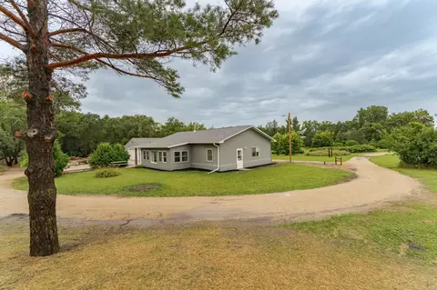 12329 County 8 Rd SW, Stewartville, MN 55976