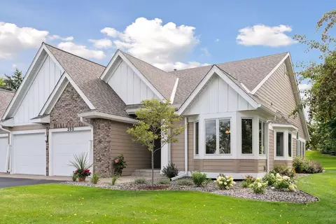 280 Sunflower Ct, Vadnais Heights, MN 55127