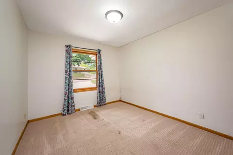531 19th St, Windom, MN 56101 photo 22