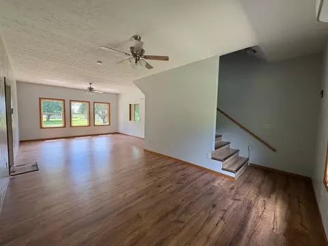 3040 300th Ave, Marshall, MN 56258 photo 3