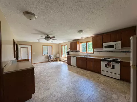 3040 300th Ave, Marshall, MN 56258 photo 6