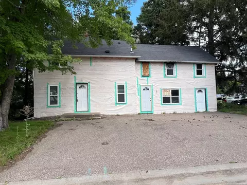 303 Pine St, Farmington, MN 55024