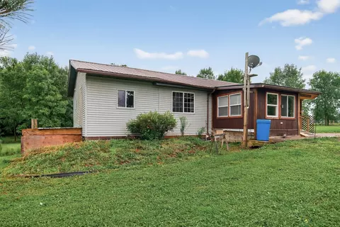 2385 260th Ave, Cushing, WI 54006