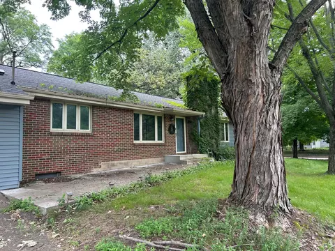 1357 County Road H2 E, White Bear Township, MN 55110