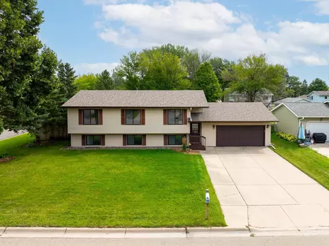 2205 4th Ave SE, Owatonna, MN 55060