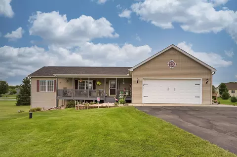 1682 99th Ave, Hammond, WI 54015