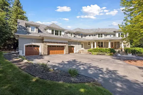 20270 Excelsior Blvd, Excelsior, MN 55331