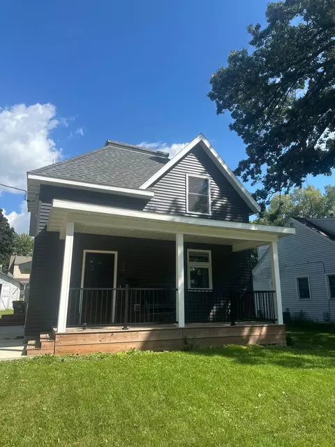 714 Pillsbury Ave, Albert Lea, MN 56007