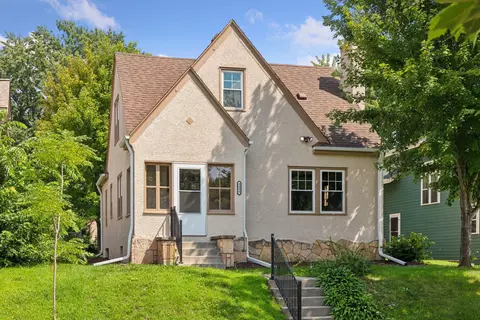 3530 Girard Ave N, Minneapolis, MN 55412