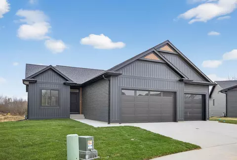 6112 Cody Ln NW, Rochester, MN 55901