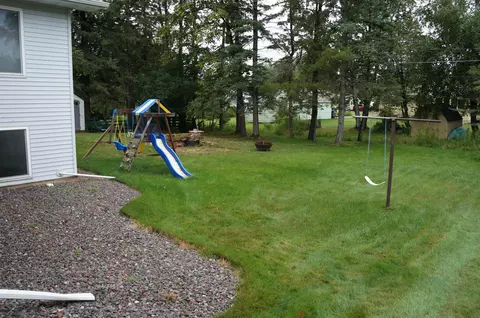 Exterior - 43 E Niagara St, Duluth, MN 55811 photo 4 of 5