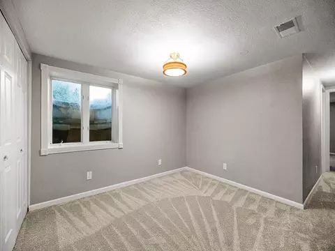Bedroom - 517 Ladonna Ln, Faribault, MN 55021 photo 5 of 7